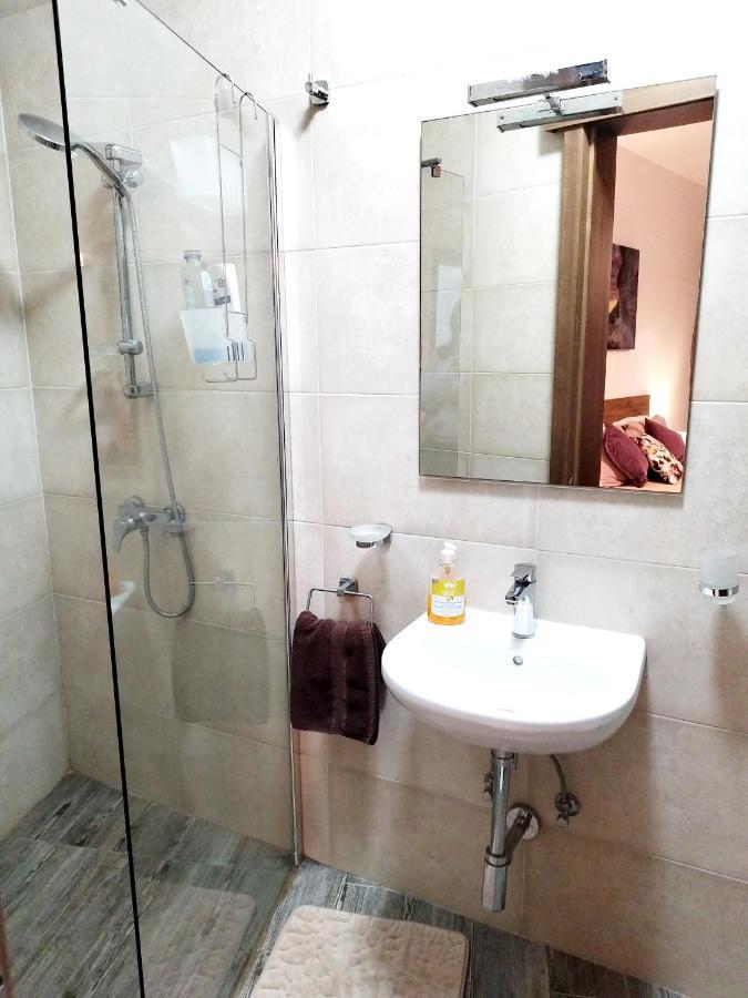 Large And Modern Apartment In The Centre Of Malta Mosta Exteriér fotografie