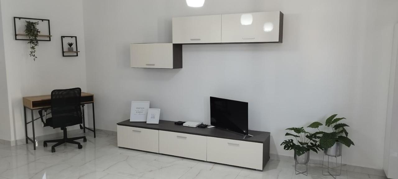 Large And Modern Apartment In The Centre Of Malta Mosta Exteriér fotografie